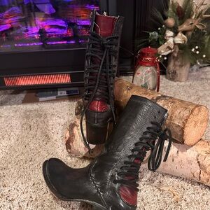 Freebird Black lace up in back. Side zipper for easy access